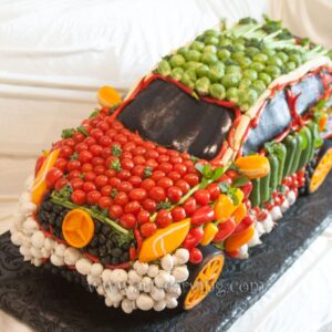 Автомобиль из овощей